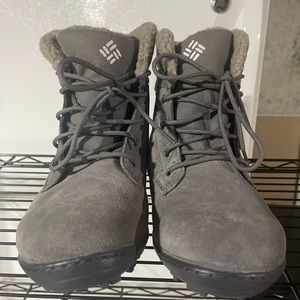 Columbia boots